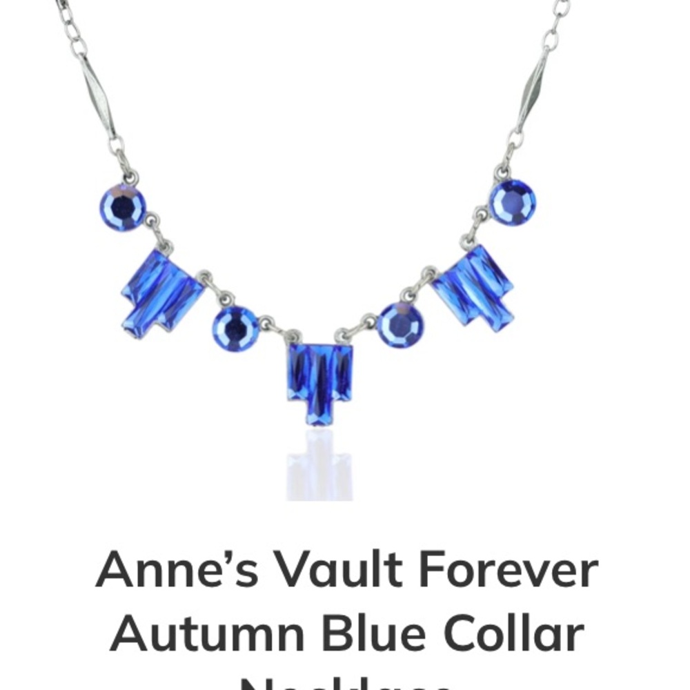 Gorgeous blue crystal necklace with silver-plated chain. Art Deco style. NWOT - Picture 2 of 8